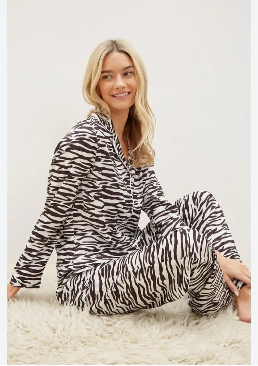 UK Brand Winter Stuff Night suits branded quality