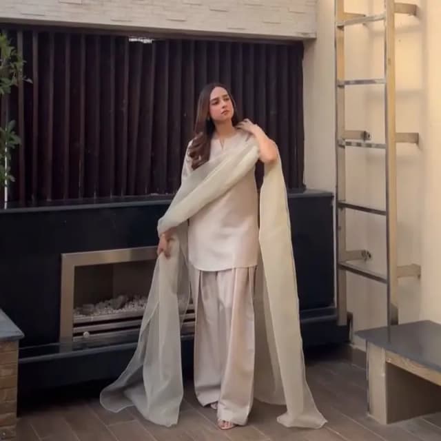 FARSHI SHALWAR 3 PS